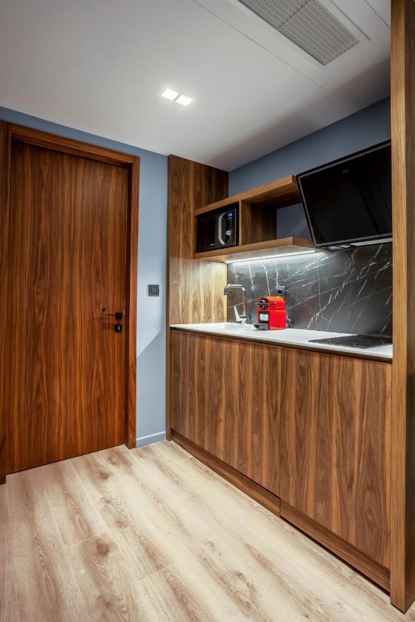 Katouni25 Luxury Suites Thessaloníki Ngoại thất bức ảnh
